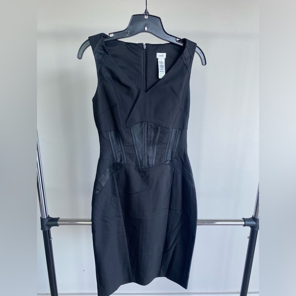 Cache Black Ruched V-Neck Sheath Dress - Picture 7 of 9